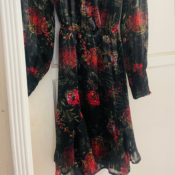 Red Floral Black Dress - Picture 3 of 3